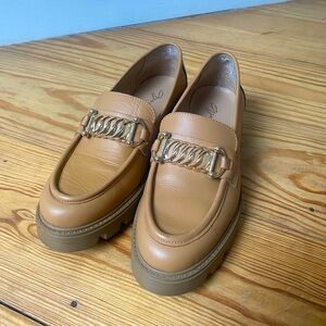 Gem’s Shoes Chunky Loafers Tan Genuine Leather Upper Rubber Sole Size 39 US 8